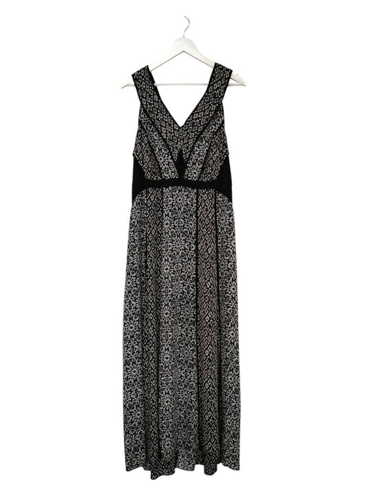 Max | Black and White Pattern Dress | Size 12