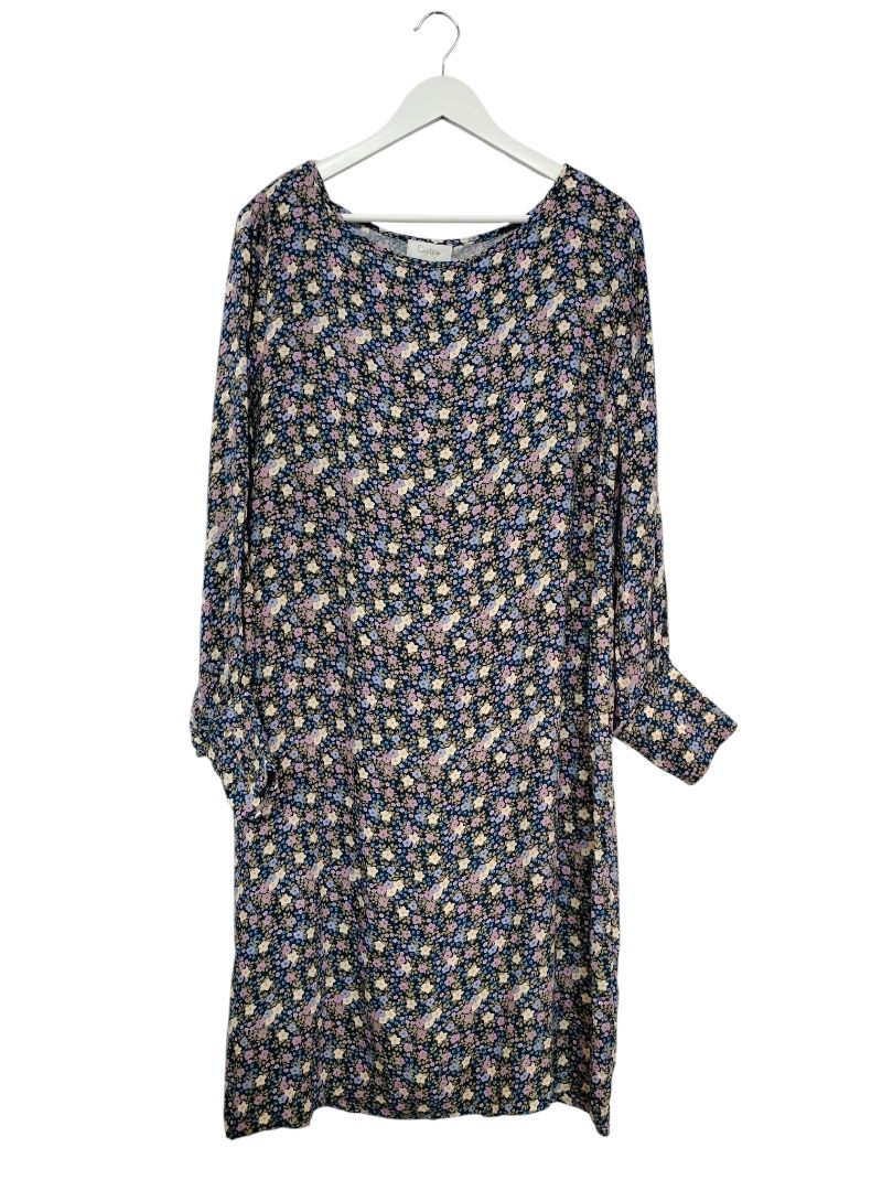 Capture | Floral Dress | Size 18