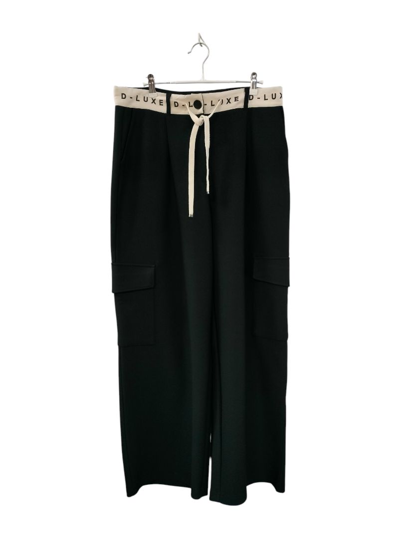 D luxe | Black Pants | Size L
