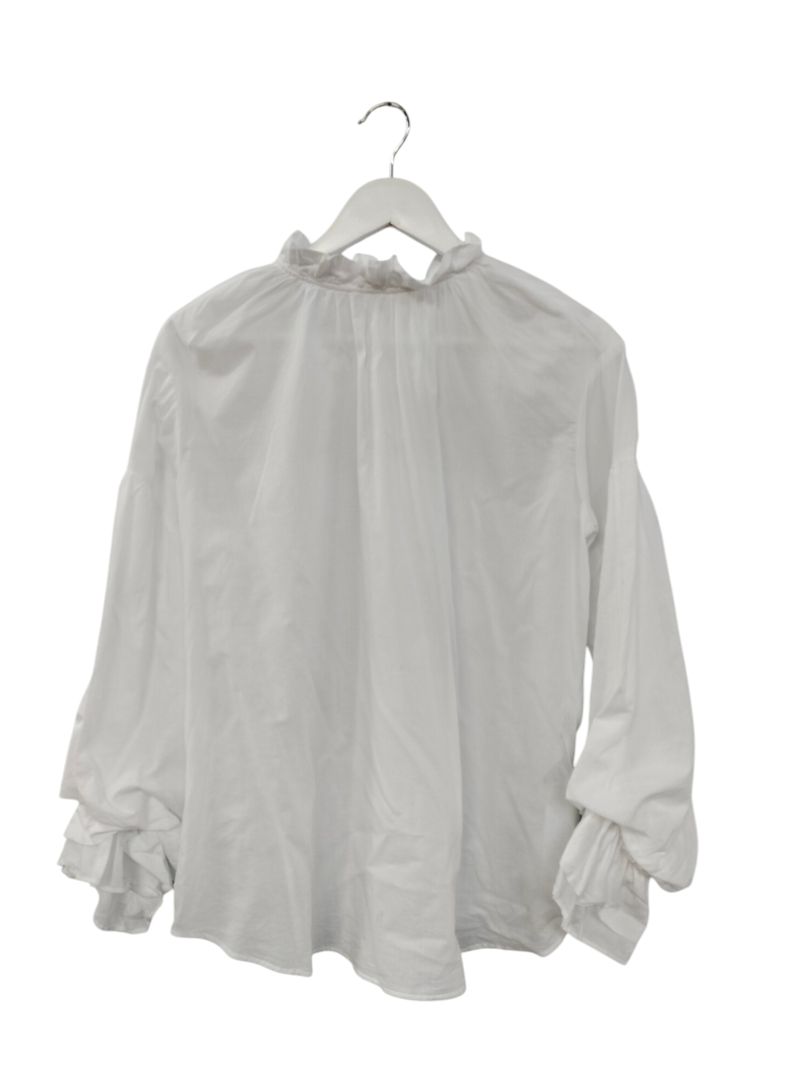 Moochi | White Top | Size 6