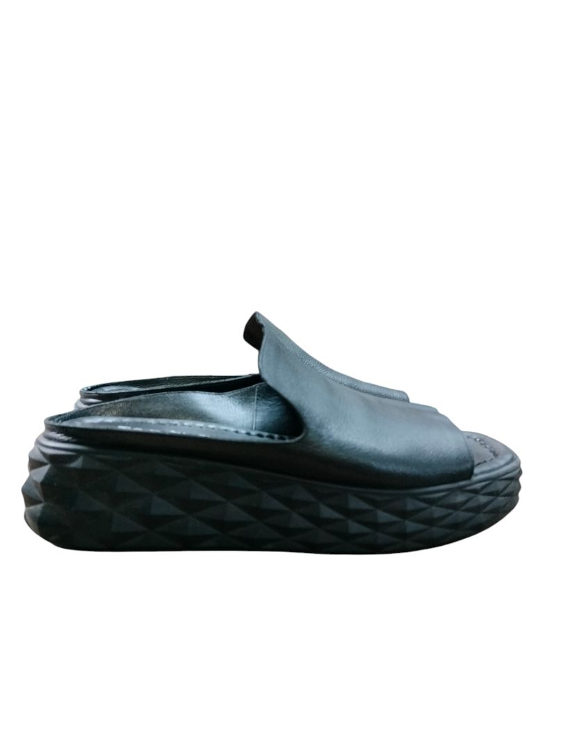 Top End | Black Shoes | Size 37