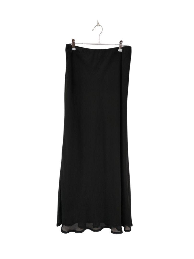 Classique | Black Skirt | Size 14