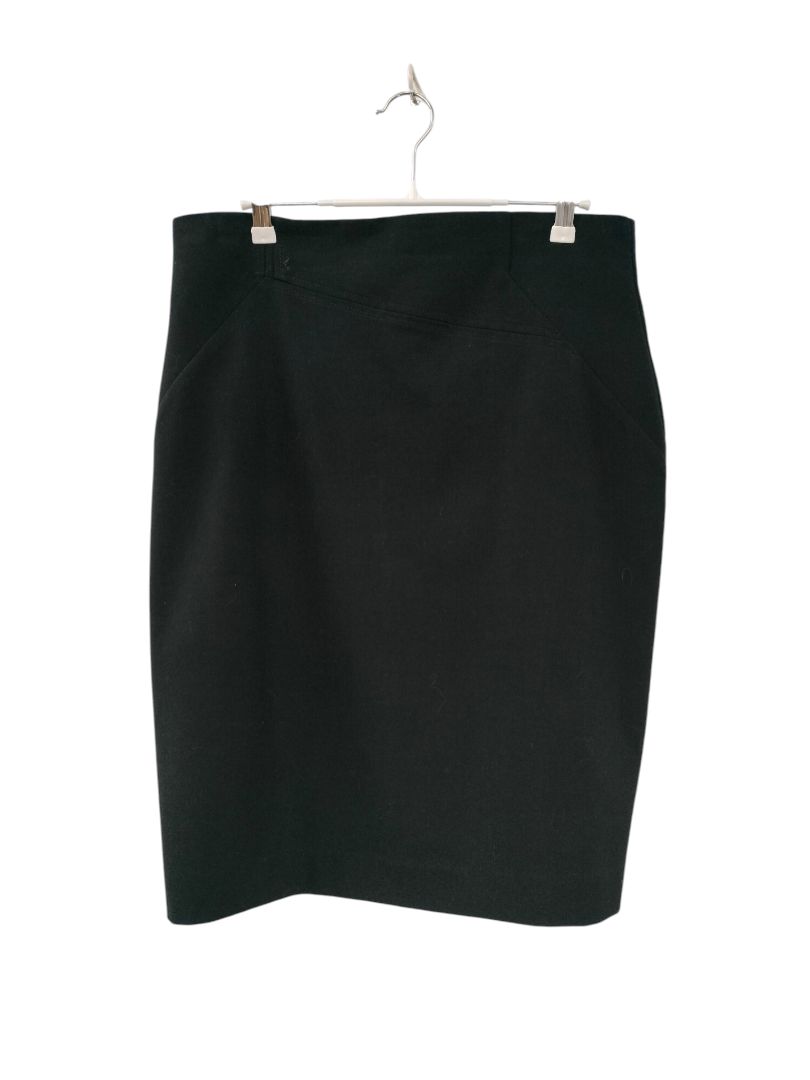 Cue | Black Skirt | Size 14