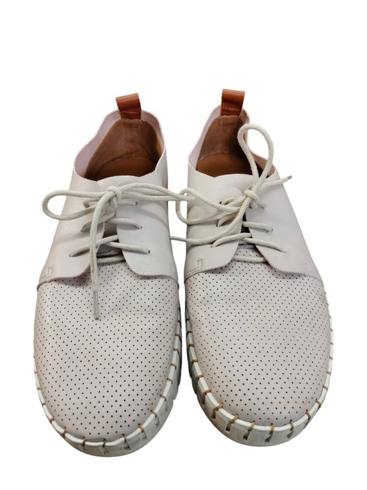 Sakura | Light Pink Shoes | Size 8