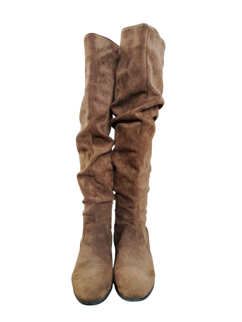 Unbranded | Brown Boots | Size 39