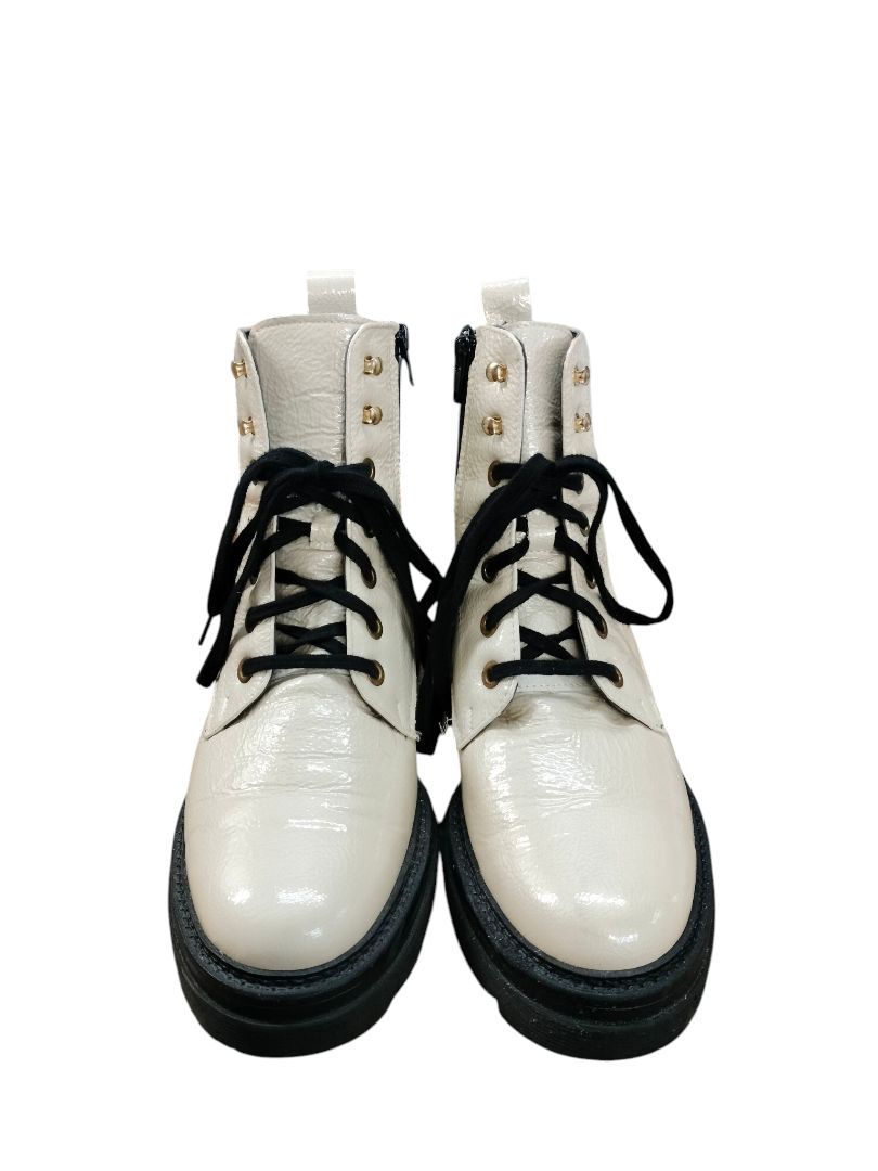 Pitillos | Cream Boots | Size 39