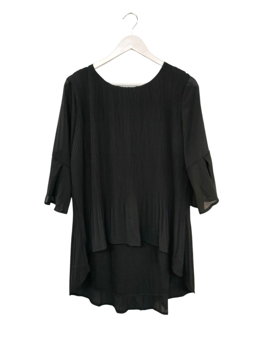 Vine Apparel | Black Top | Size 10