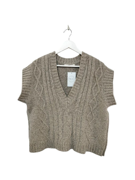 Ruby | Oatmeal Top | Size S