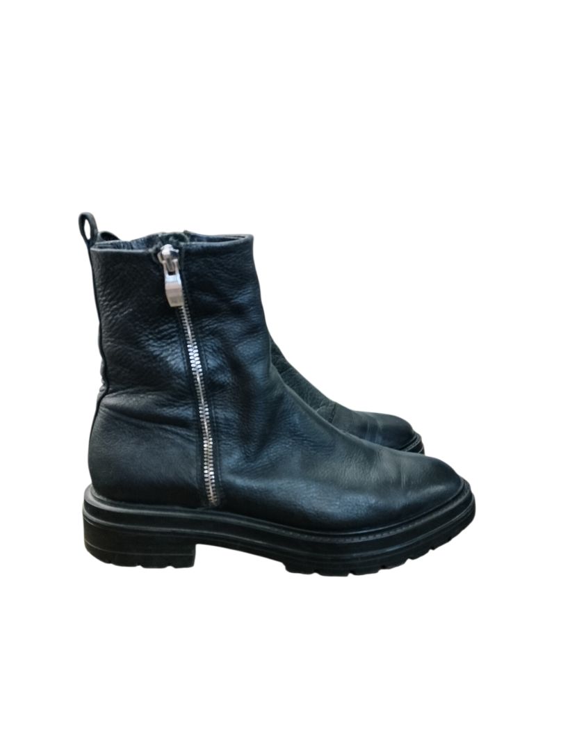 Isabella Anselmi | Black Boots | Size 38