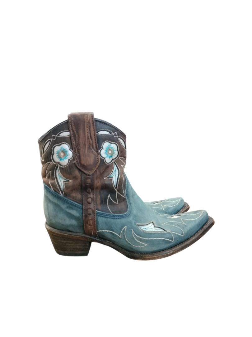 Circle G | Blue & Brown Boots | Size 7.5