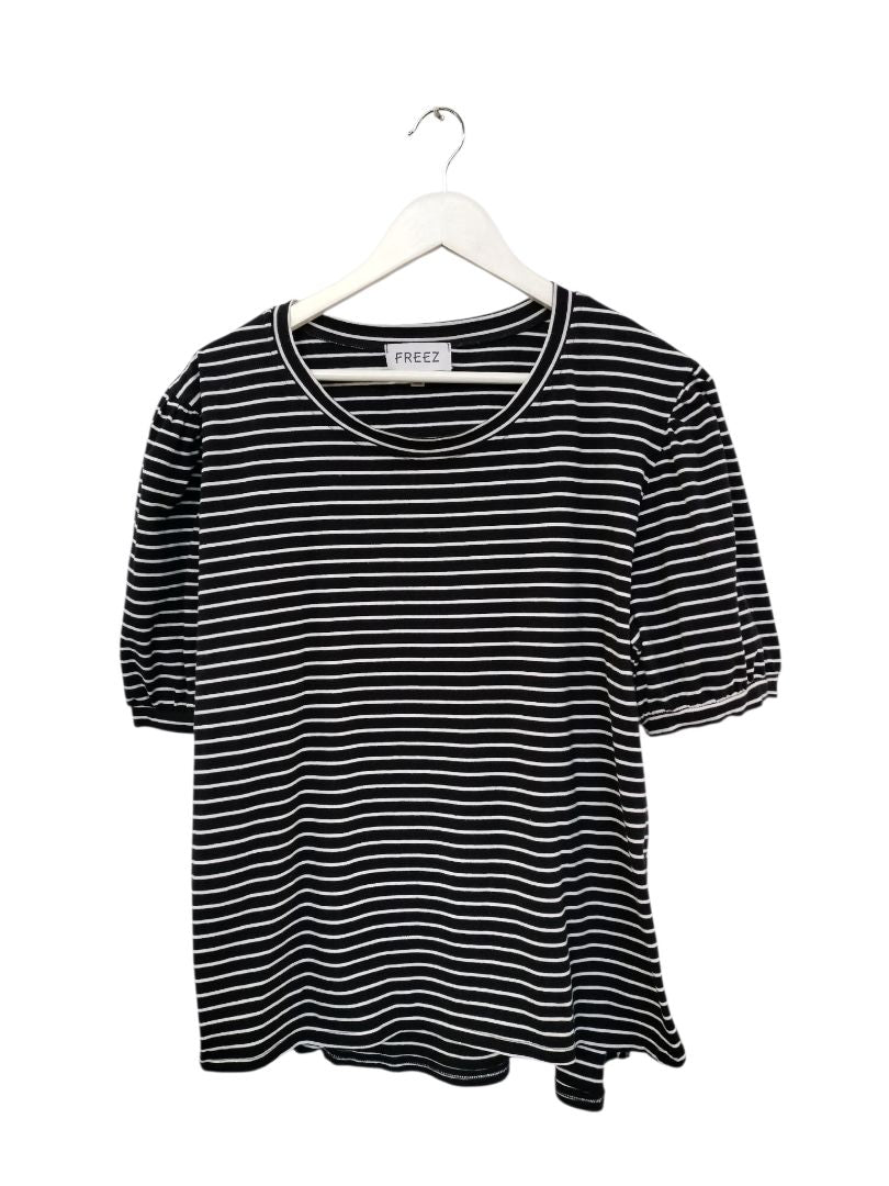 Freez | Black with white stripe Top | Size 16