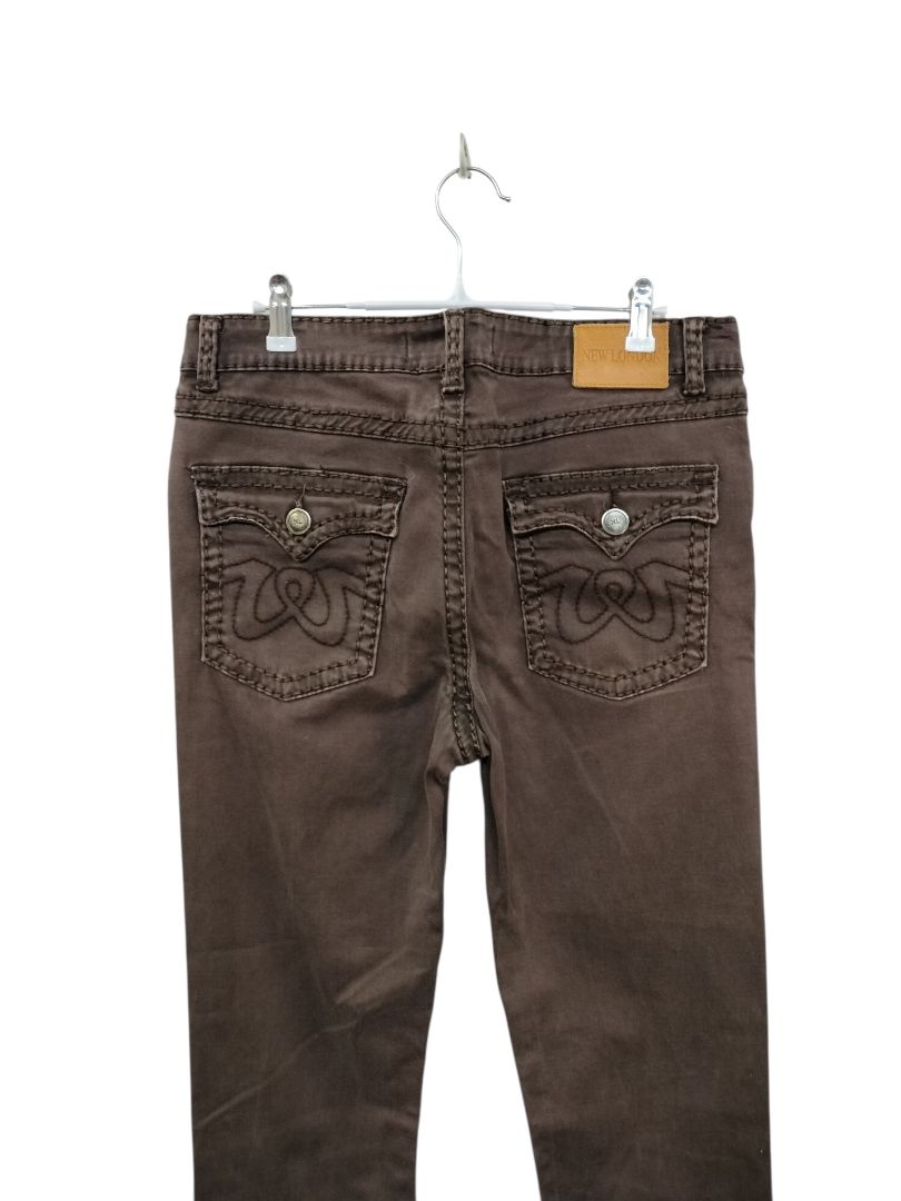New London | Brown Jeans | Size 31