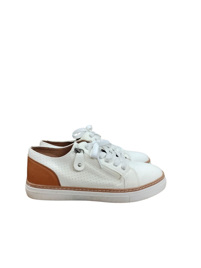 Step On Air | White Shoes | Size 9