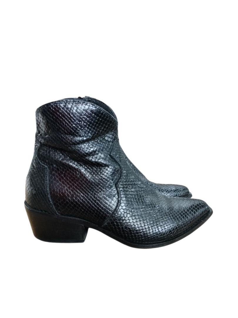 Minelli | Black Boots | Size 36