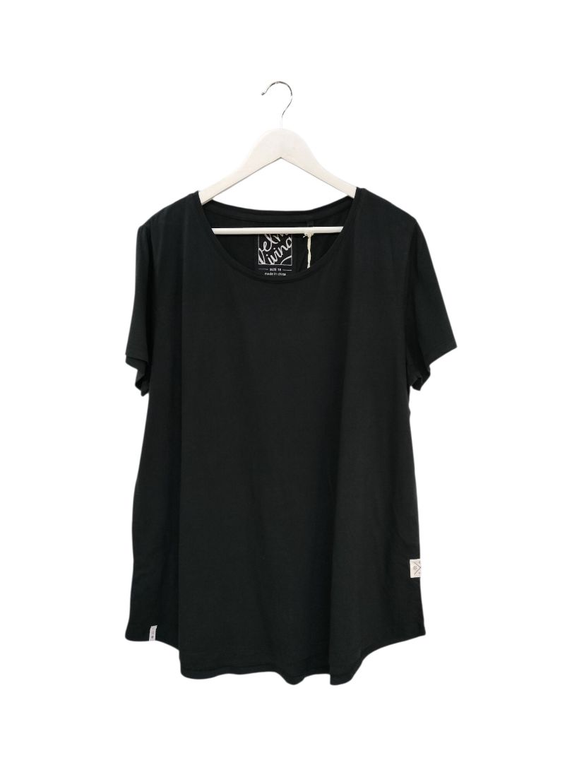 Elm | Black Top | Size 18
