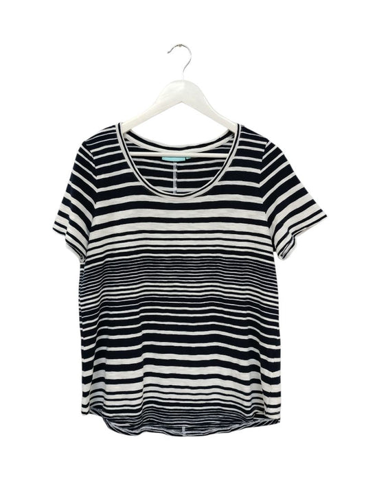 Blue Illusion | Black/White Top | Size L
