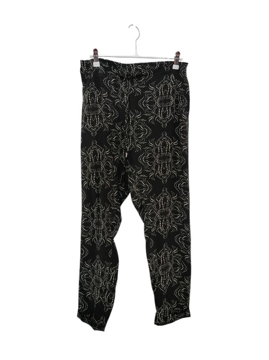 Moochi | Black Pants | Size 8